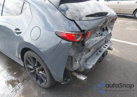 2020 Mazda Mazda3 Hatchback Premium Package из США, поврежденный, VIN JM1BPBNM9L1174949